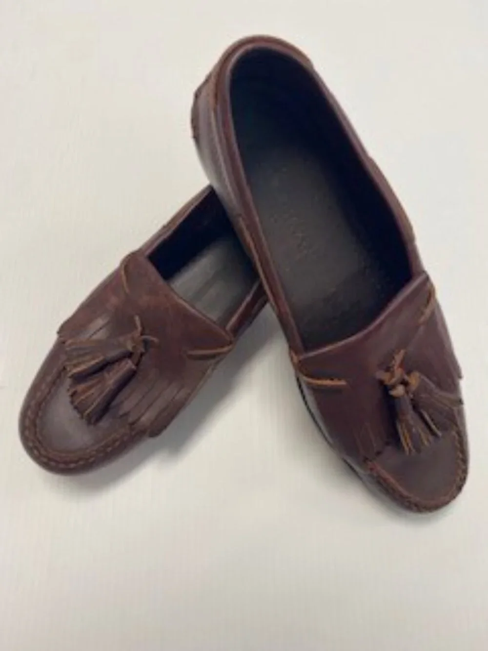 Cole Haan Kiltie Tassel Leather Loafers, Mens Size 9 M; Color: burgundy